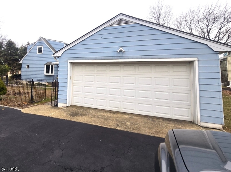 LITTLE WESTON - Residential