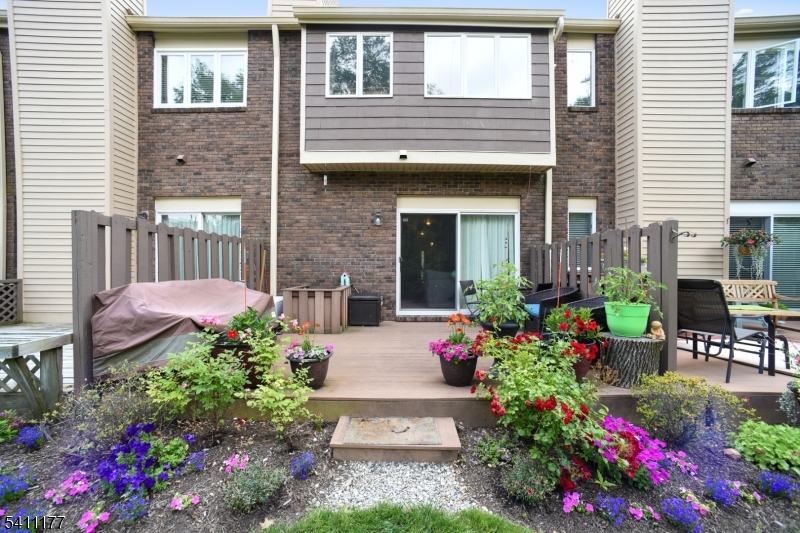 The Madison Common - Residential Lease