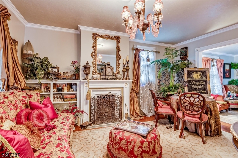 Plainfield City, New Jersey 07060, United States, 5 Bedrooms Bedrooms, ,3 BathroomsBathrooms,Residential,Coming Soon,219951