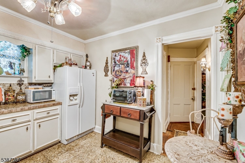 Plainfield City, New Jersey 07060, United States, 5 Bedrooms Bedrooms, ,3 BathroomsBathrooms,Residential,Coming Soon,219951