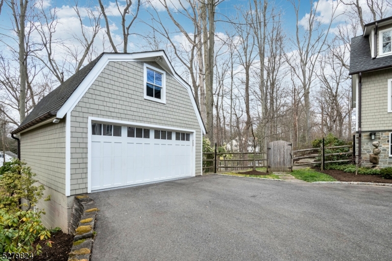 Convent Station - Residential