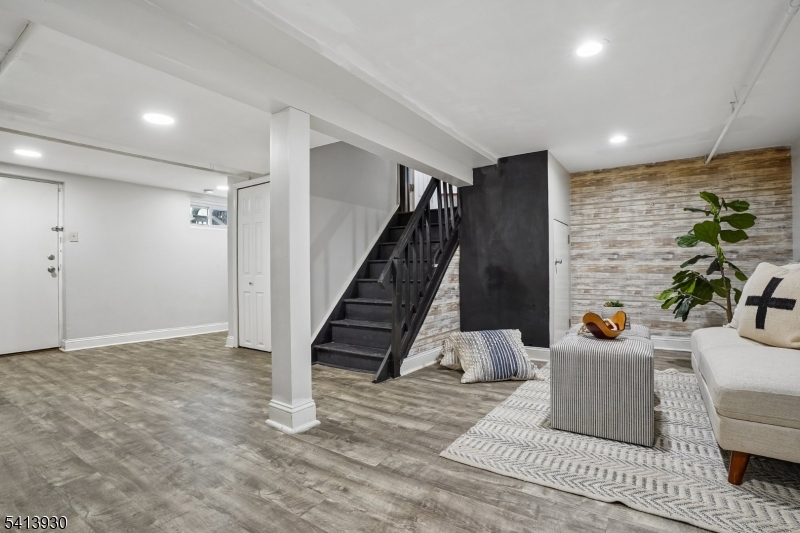 White Oak Section - Residential