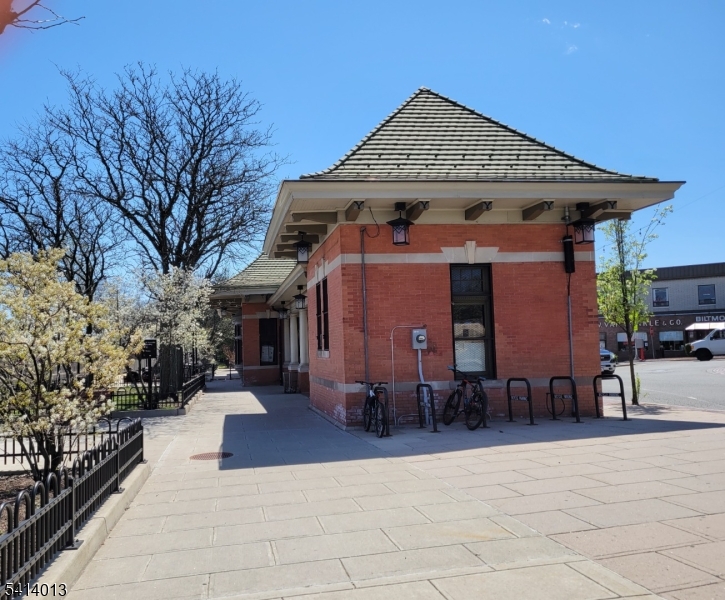 Briar Hall - Residential Lease