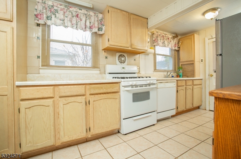 Lake Parsippany - Residential