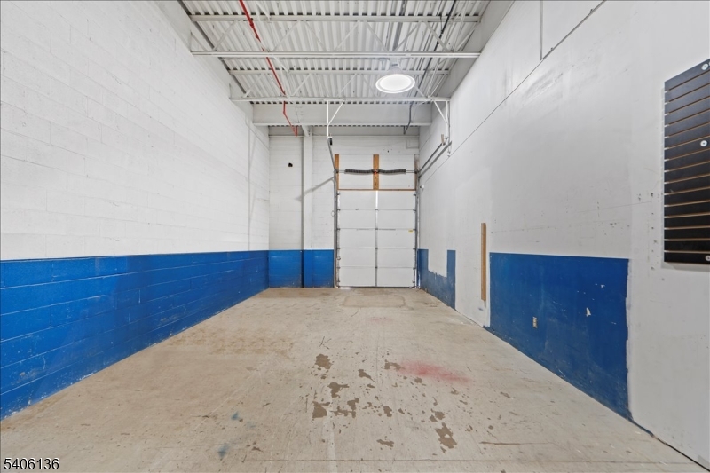 30 Sherwood Condo Assoc. - Commercial Lease