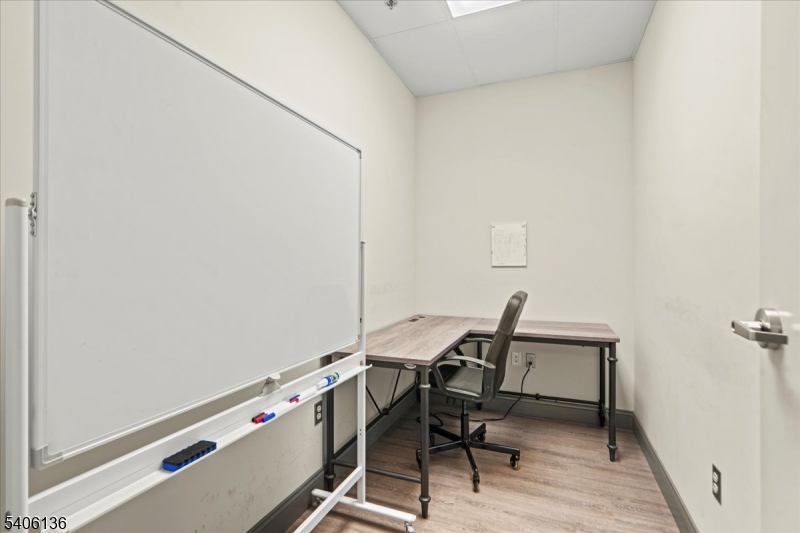 30 Sherwood Condo Assoc. - Commercial Lease