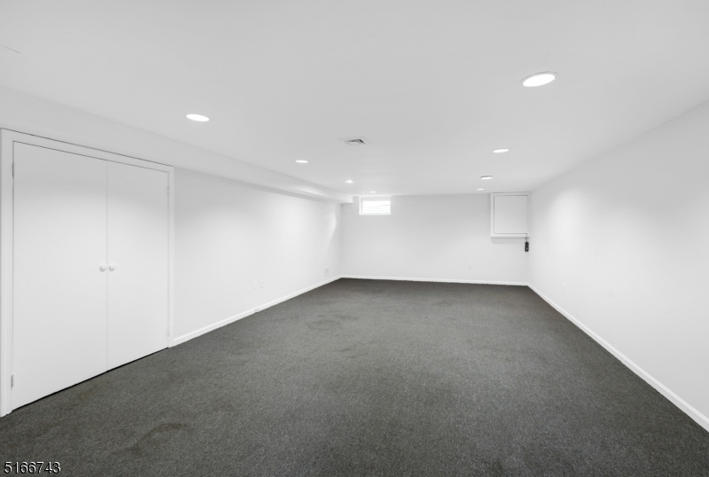 In Town - Residential Lease