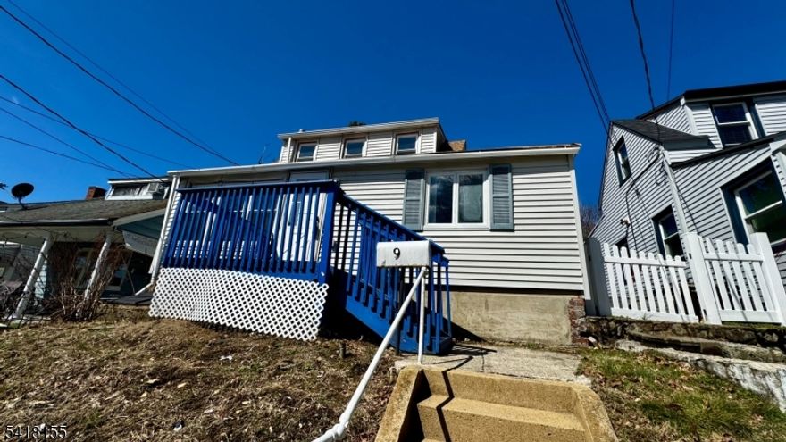 Located in the desirable Budd Lake area, this 3-bedroom, 2-bath home offers a functional layout with a kitchen and comfortable living room, ideal for everyday living. Enjoy close proximity to Budd Lake for outdoor recreation, as well as convenient access to shopping, dining, and major highways. A great opportunity to create a home tailored to your needs.