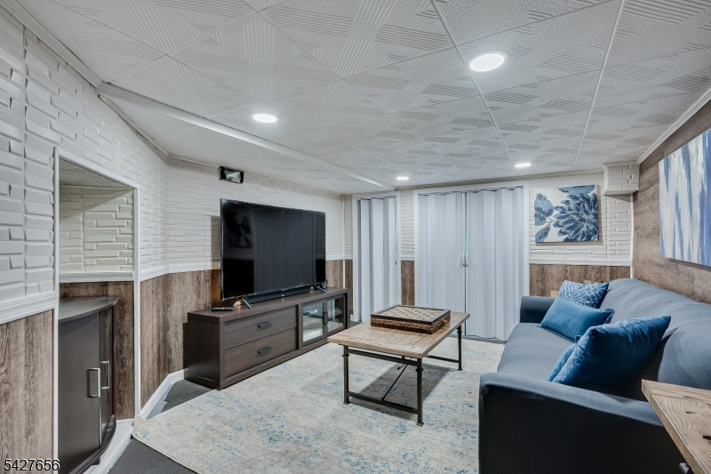 Hearthstone Central Managem - Residential