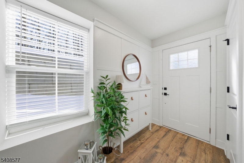 Moreno pl - Residential