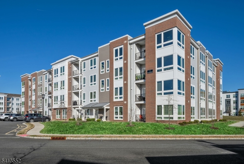 Del Webb Florham Park - Residential