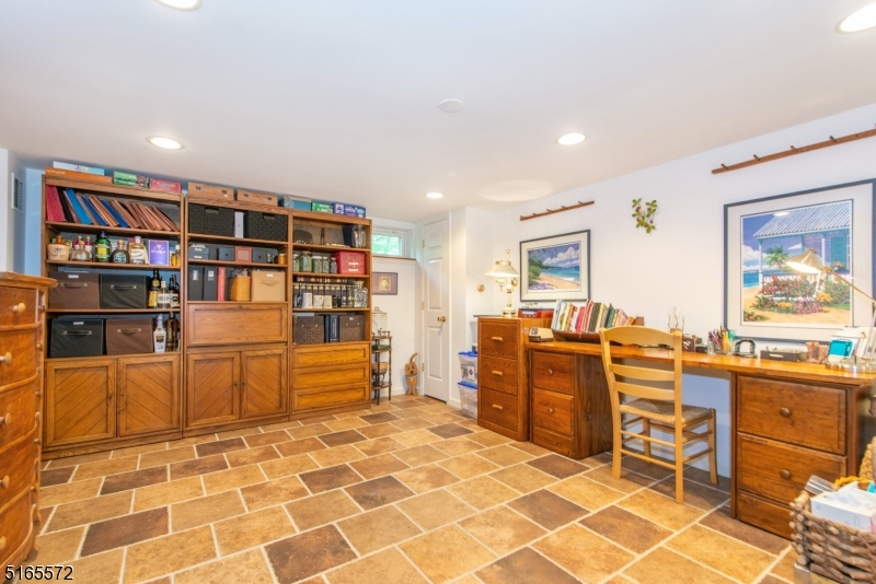 Mile Drive - Residential