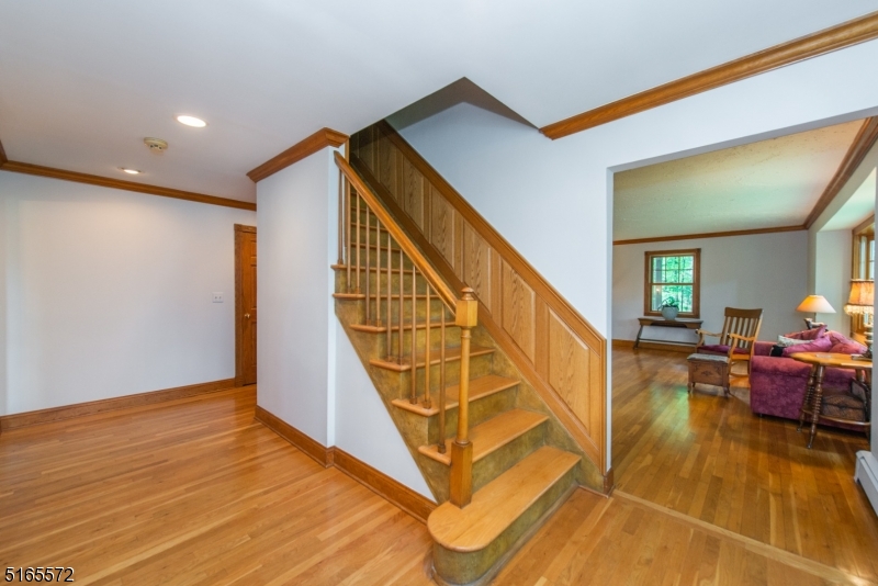 Mile Drive - Residential