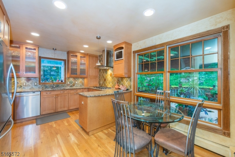 Mile Drive - Residential