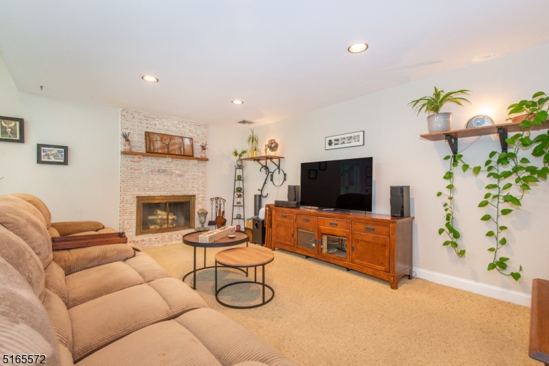 Mile Drive - Residential