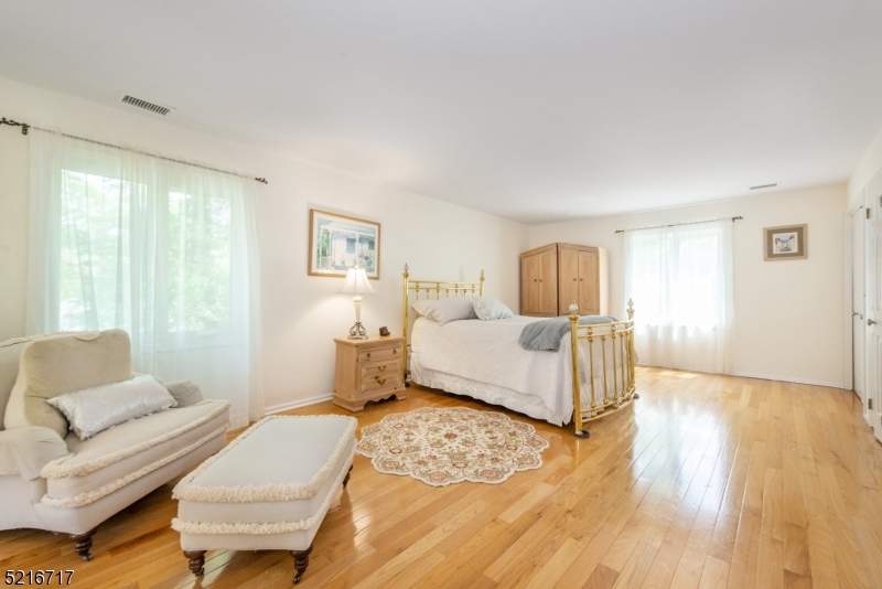 Nestlingwood - Residential