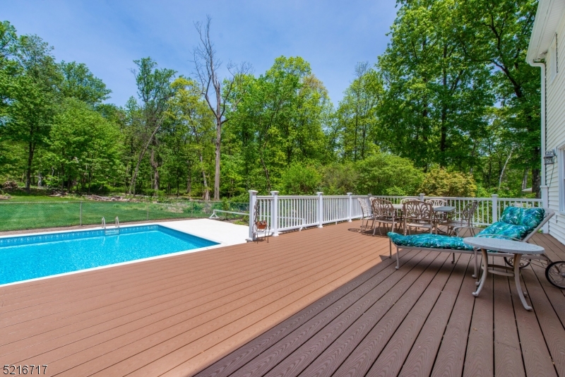 Nestlingwood - Residential