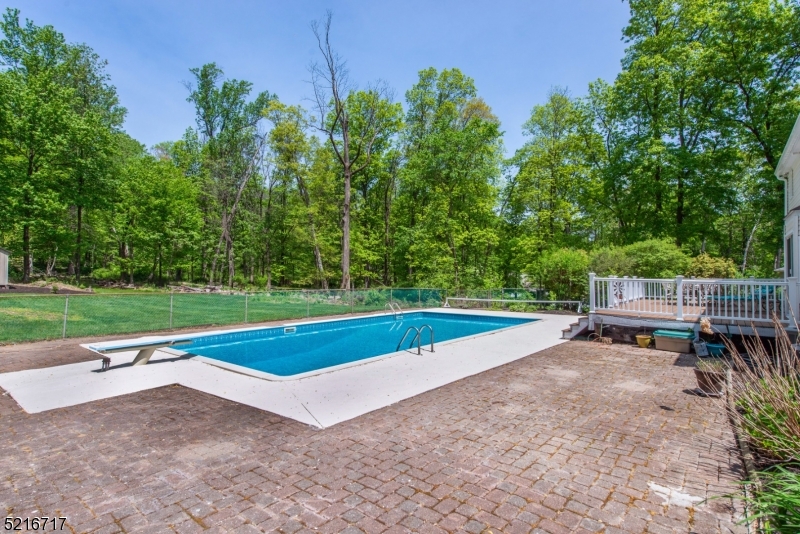 Nestlingwood - Residential