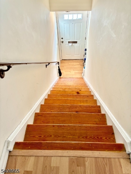 Upper Montclair Court - Residential