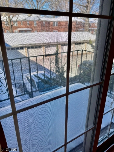 Upper Montclair Court - Residential