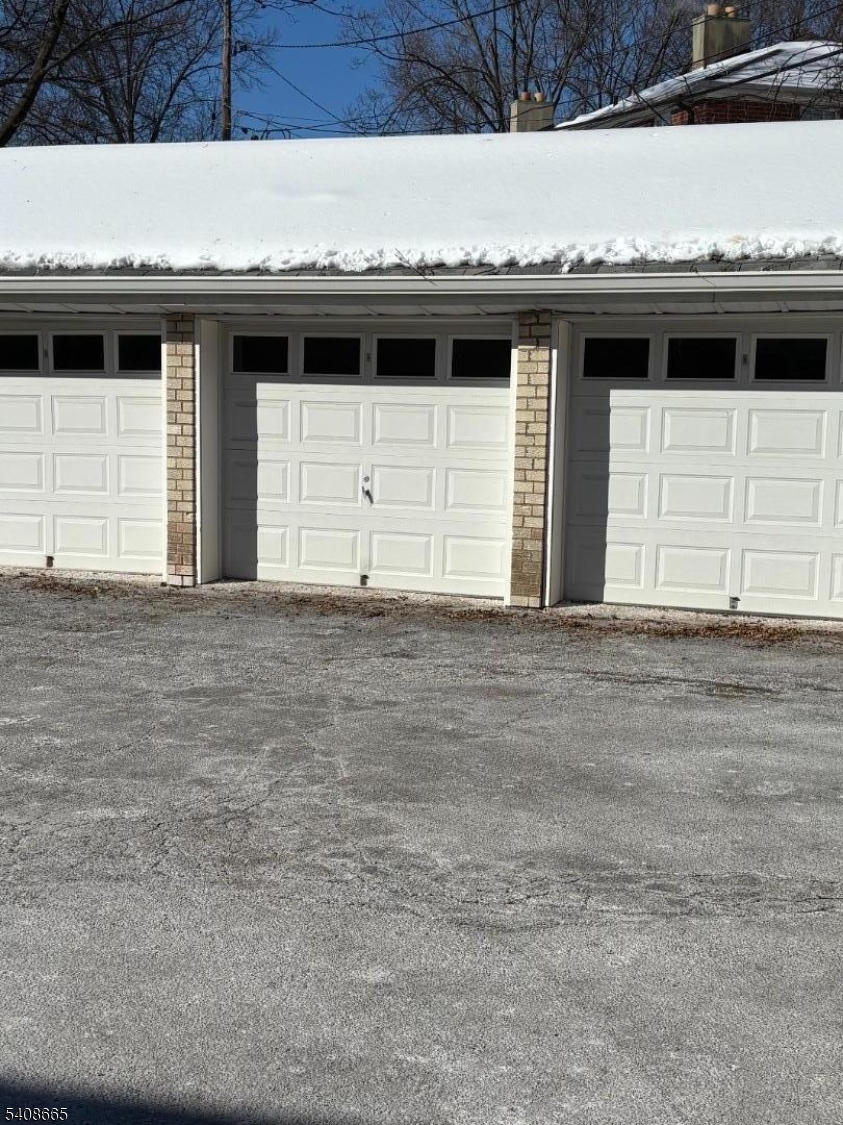 Upper Montclair Court - Residential