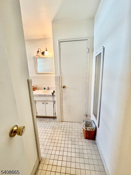 Upper Montclair Court - Residential