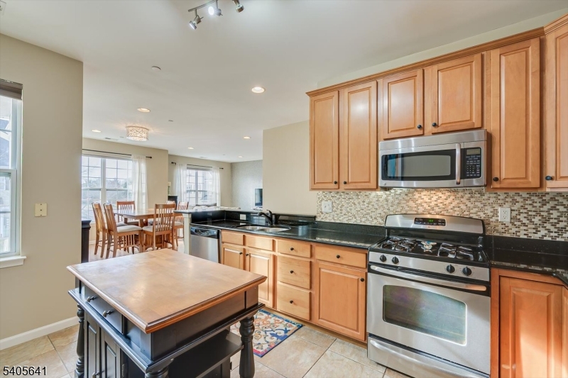 Canal Crossing - Residential