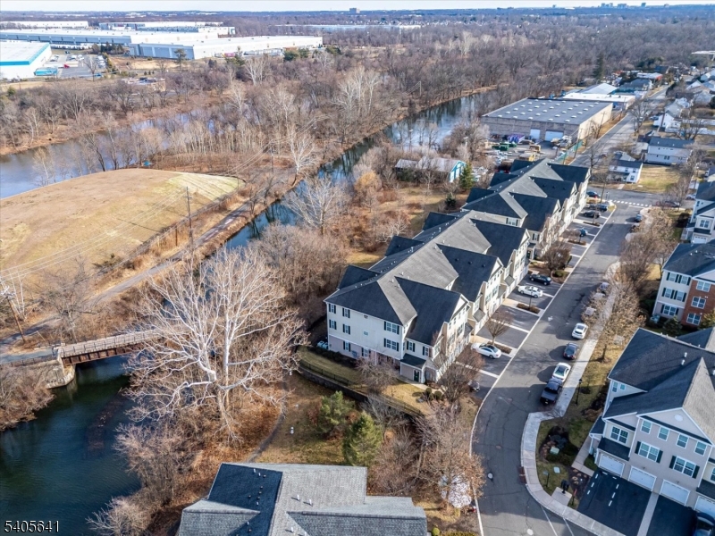Canal Crossing - Residential