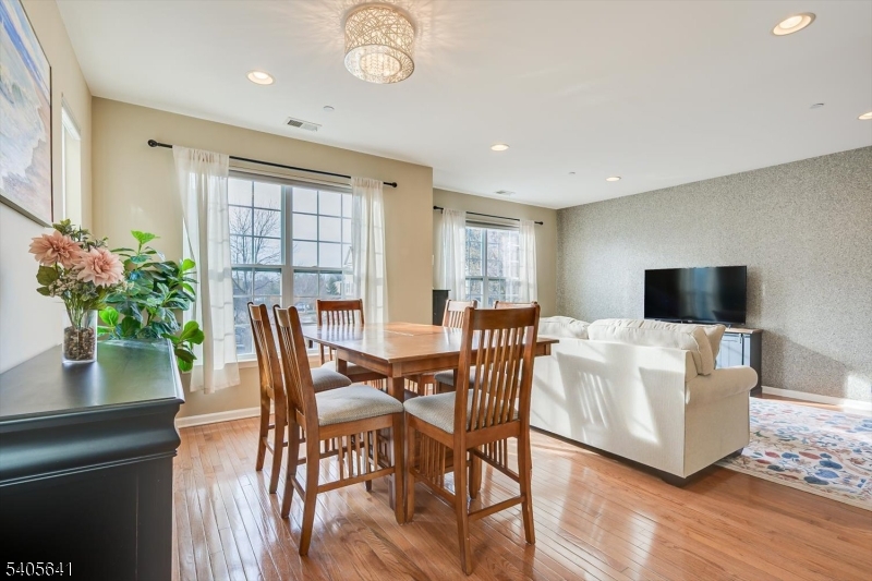 Canal Crossing - Residential