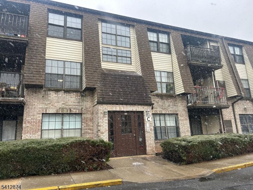 Beautiful and well-maintained condo located in the desirable North Area of Elizabeth! This spacious unit features 2 bedrooms and 2 full bathrooms, including a primary bedroom with a walk-in closet and private bath. Enjoy a bright living room, functional kitchen, and convenient on-site laundry room. The property includes 1 assigned parking space for the owner plus 1 guest parking space. Ideally situated close to shopping, schools, bus transportation, and the train station   perfect for commuters. A great opportunity for comfortable and convenient living!