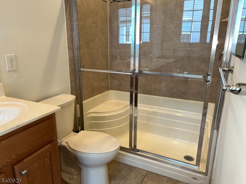 CANAL WALK - Residential