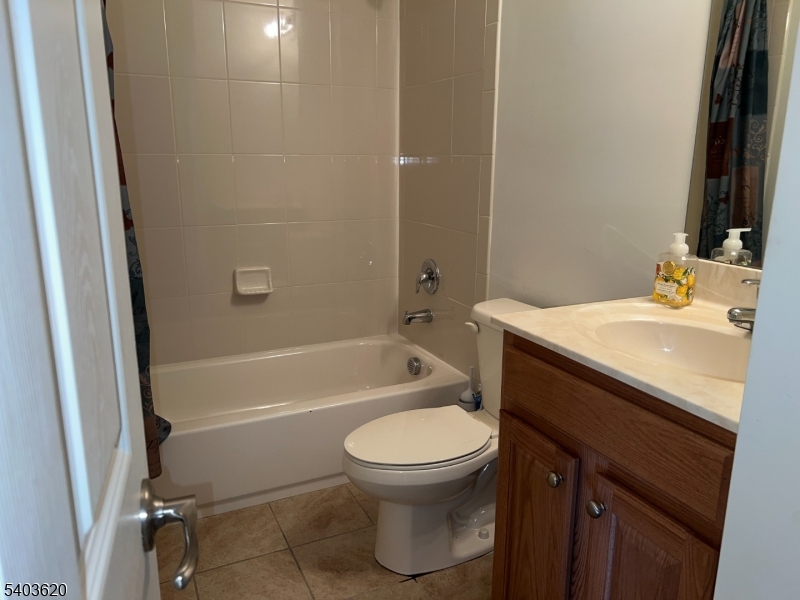 CANAL WALK - Residential