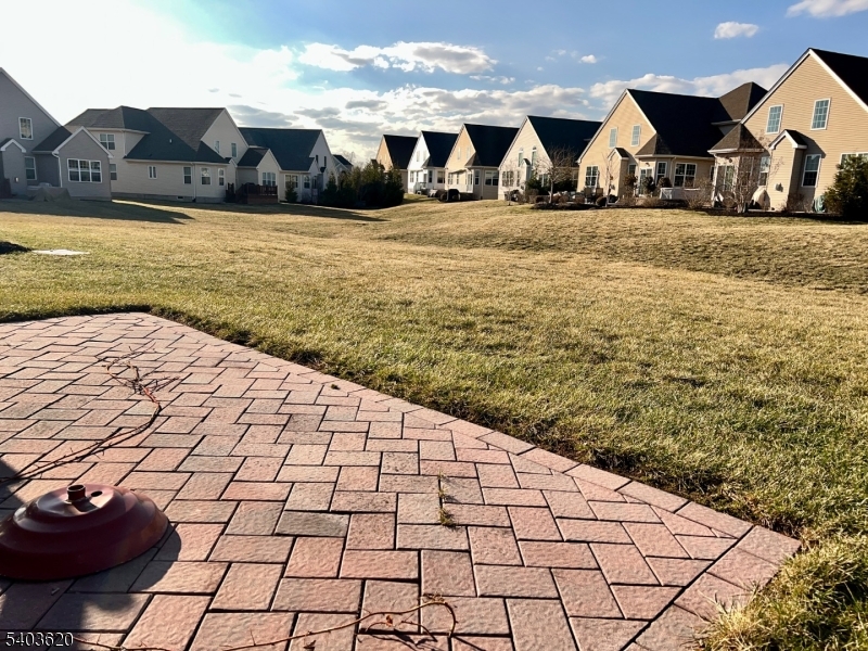 CANAL WALK - Residential