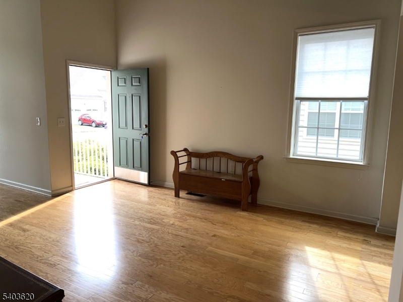 CANAL WALK - Residential