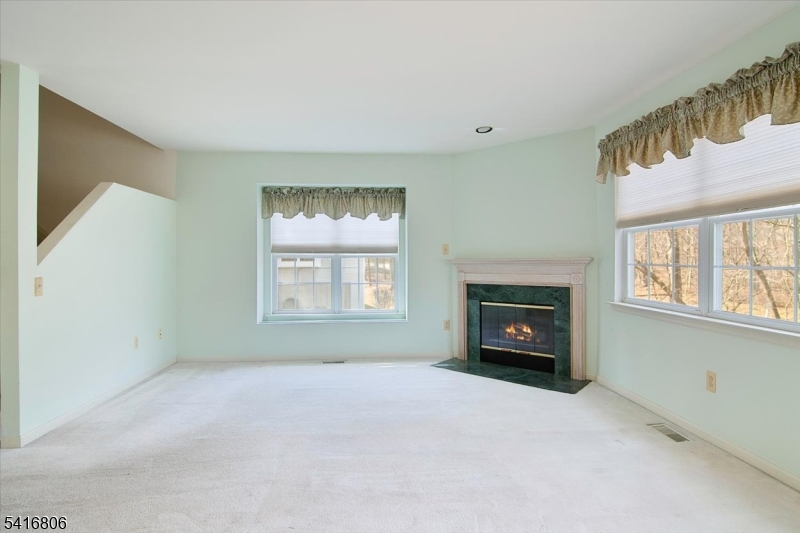 Seasons Glen - Residential