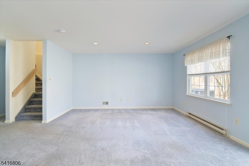 Seasons Glen - Residential