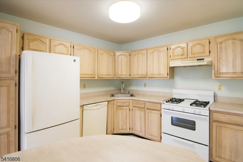 Seasons Glen - Residential