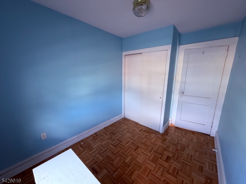 Hurden Looker - Residential