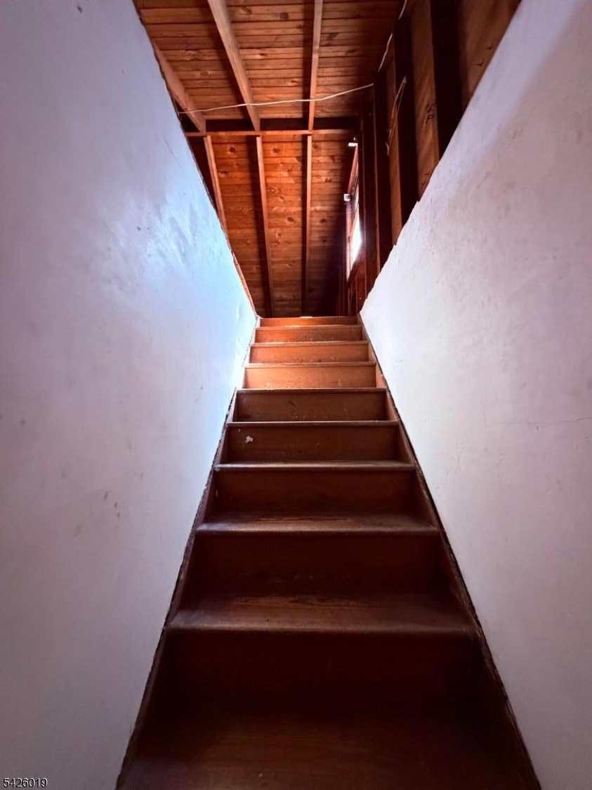 Hurden Looker - Residential