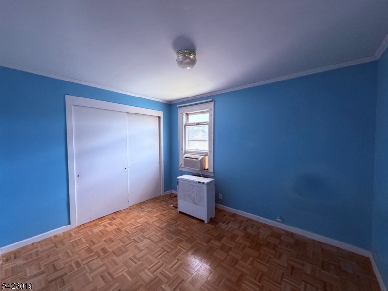 Hurden Looker - Residential