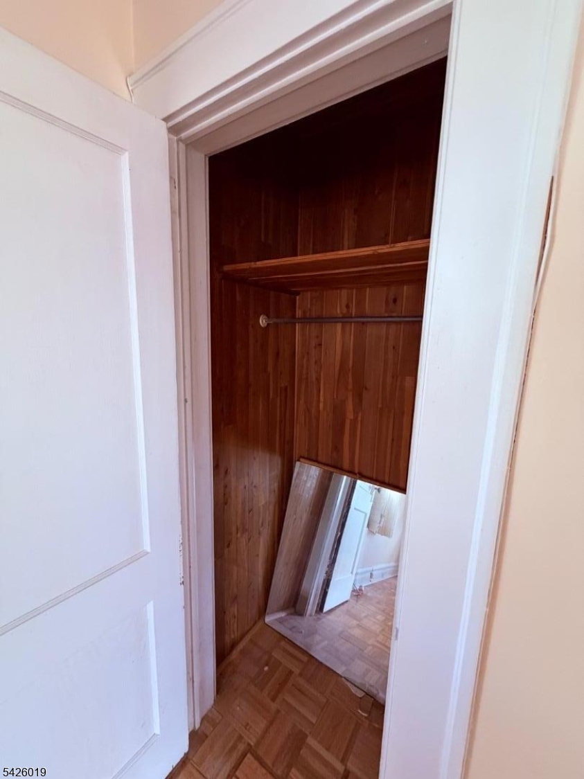 Hurden Looker - Residential