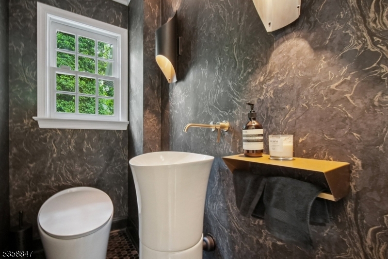 Old Short Hills - Residential