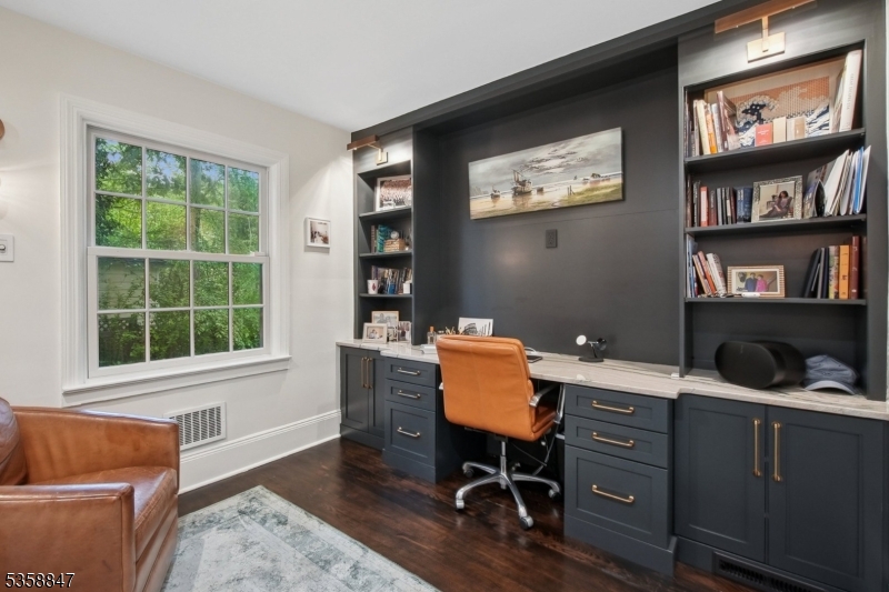 Old Short Hills - Residential