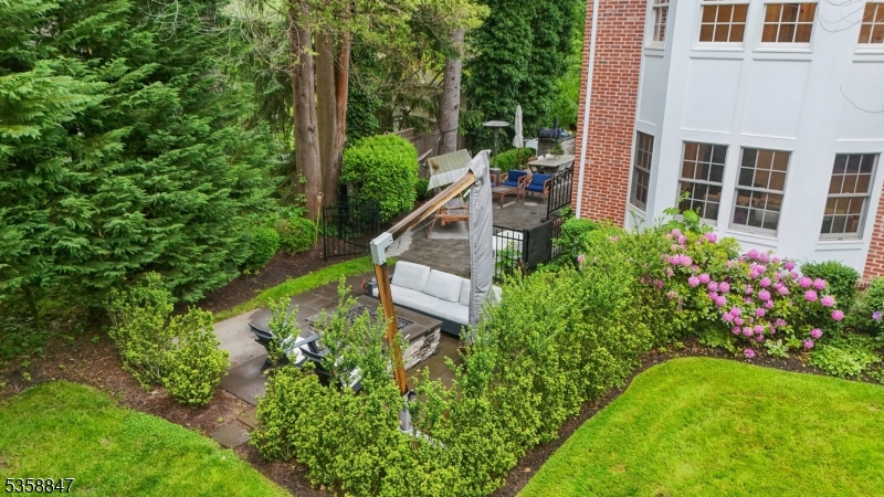 Old Short Hills - Residential