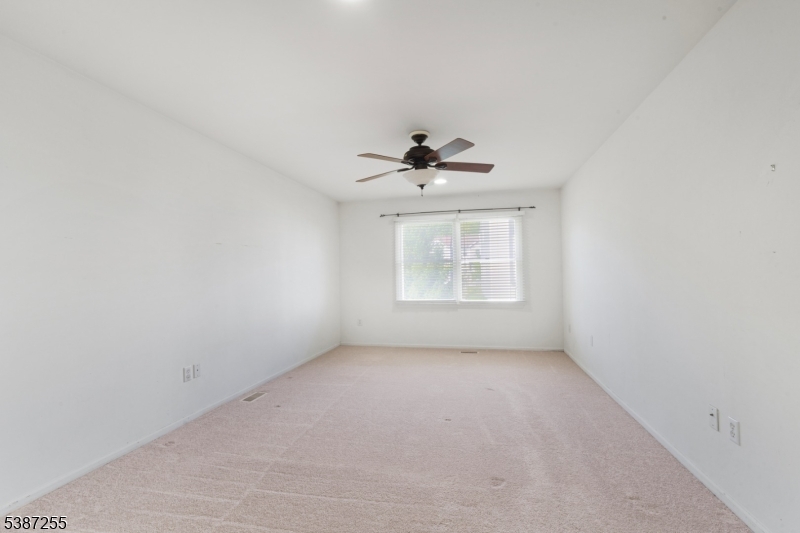 Glenmont Commons - Residential