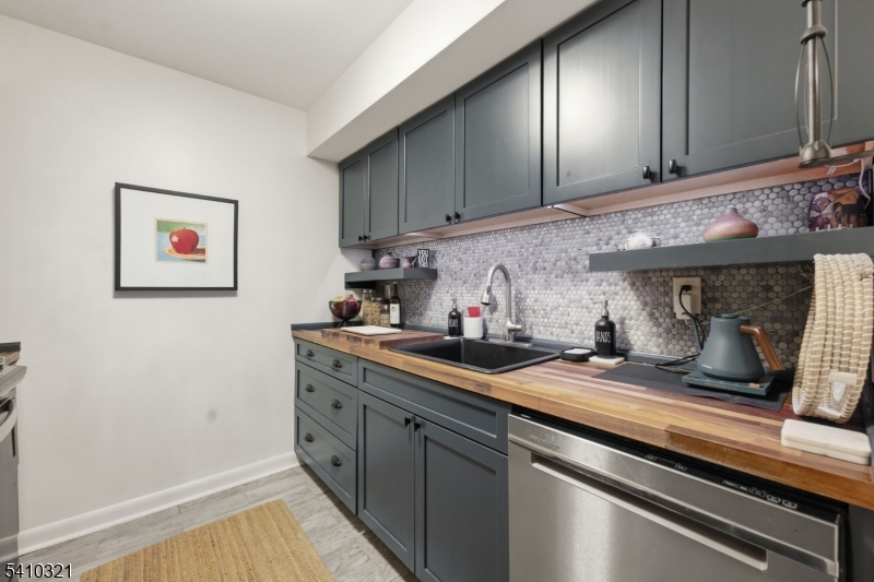 Sleepy Hollow - Residential