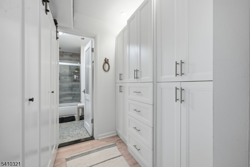 Sleepy Hollow - Residential