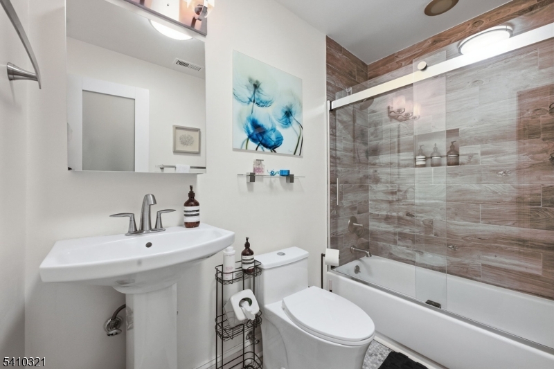 Sleepy Hollow - Residential