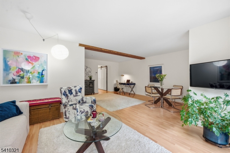 Sleepy Hollow - Residential