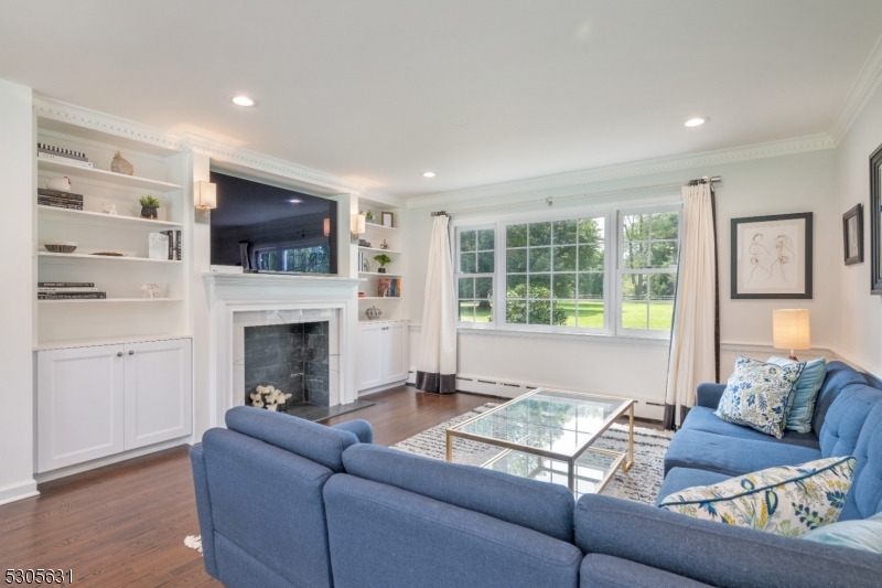 New Vernon - Residential